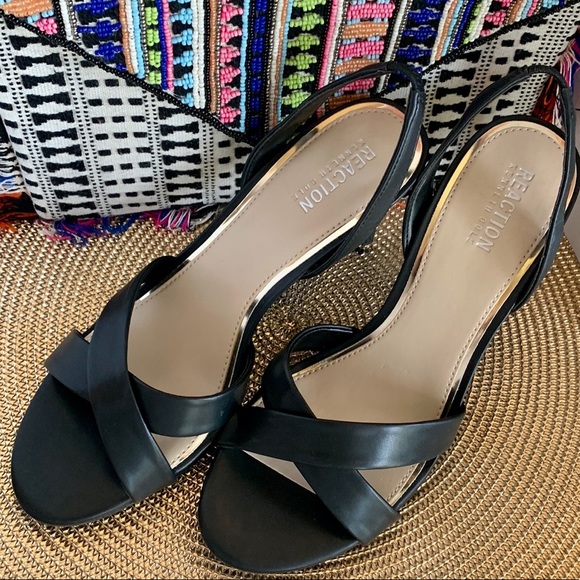 NEW Kenneth Cole Reaction Bobbi Slingback Heeled Sandals Black 9M - Picture 5 of 9